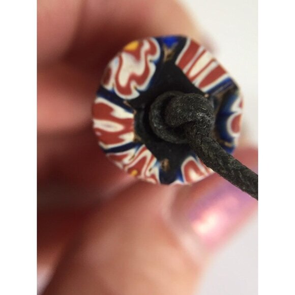 Vintage 1960's Venetian Glass Bead Necklace African Trade Bead On Leather Strand - Picture 8 of 10